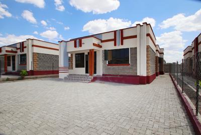 3 Bed House with En Suite at Acacia Area