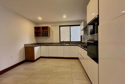 3 Bed Apartment with En Suite at Westlands