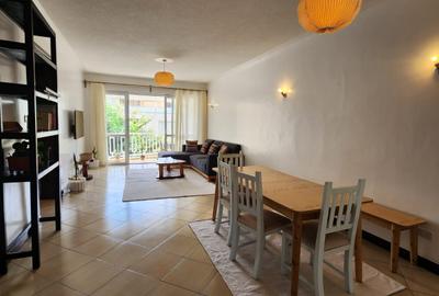 Serviced 2 Bed Apartment with En Suite in Brookside - 3