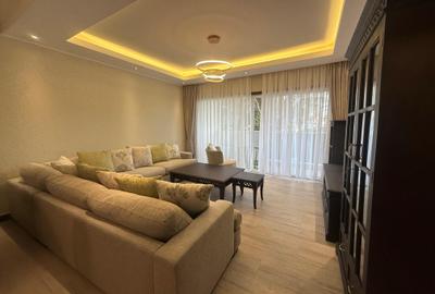Serviced 2 Bed Apartment with En Suite at Riverside