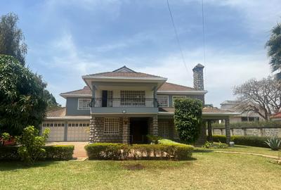 4 Bed House with En Suite in Runda