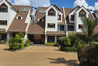 5 Bed Townhouse with En Suite at Eastern Bypass - 2