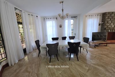 4 Bed House with Garden in Runda - 2