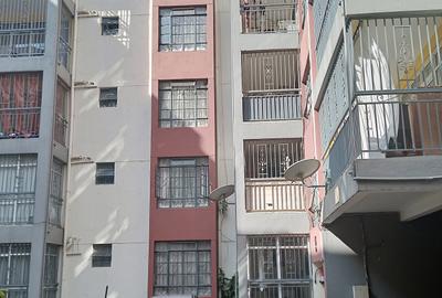 2 Bed Apartment with Parking in Lavington