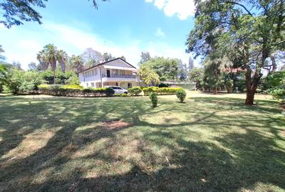 5 Bed House with En Suite in Nyari - 2