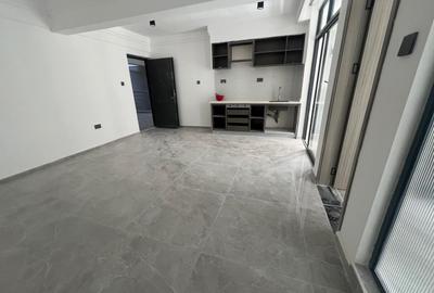 1 Bed Apartment with En Suite in Kilimani