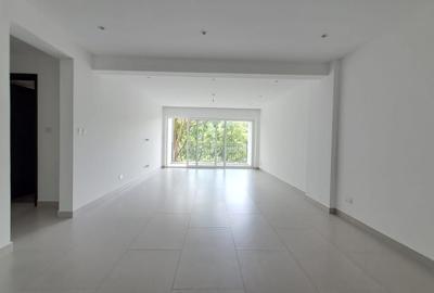 4 Bed Apartment with En Suite at General Mathenge