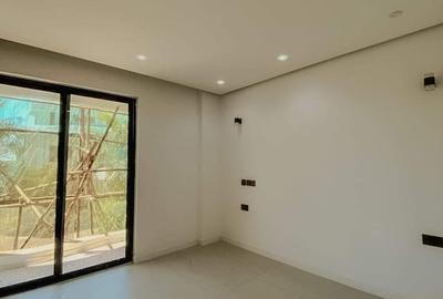 3 Bed Villa with En Suite at Nyali Mombasa - 4