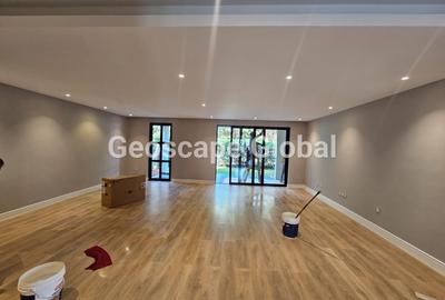 3 Bed Apartment with En Suite in Runda - 2