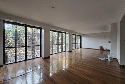 5 Bed House with Staff Quarters in Lavington - 3