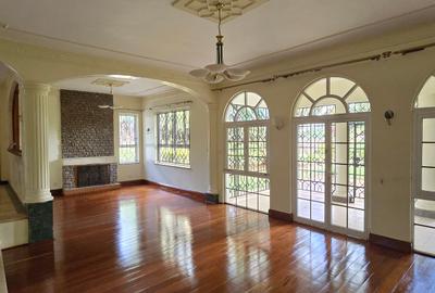 4 Bed House with En Suite at Hillview Rise Off Lower Kabete Rd - 4