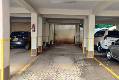 3 Bed Apartment in Parklands - 4