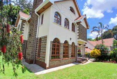 4 Bed Townhouse with En Suite at Off James Gichuru Road - 3