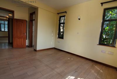 3 Bed Apartment with En Suite at Parklands