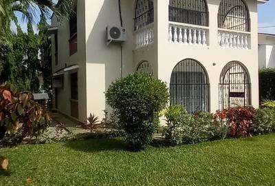 3 Bed House with En Suite in Nyali Area - 3