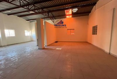 6,500 ft² Warehouse with Fibre Internet in Mombasa Road