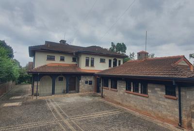 5 Bed Townhouse with En Suite at Kitisuru