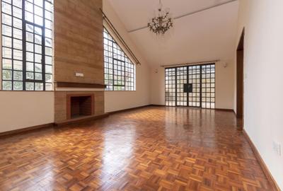 4 Bed House with En Suite in Kitisuru