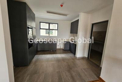 4 Bed Townhouse with En Suite in Rosslyn - 4