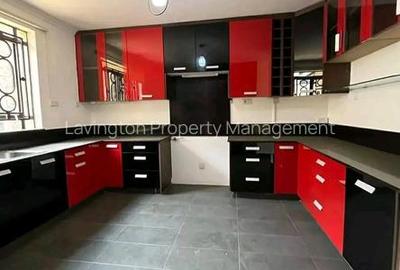 4 Bed Townhouse with En Suite at Lavington Green - 3