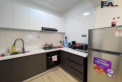 Serviced 2 Bed Apartment with En Suite at Sports Road