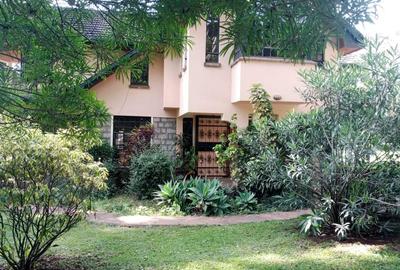 4 Bed House with En Suite at Runda