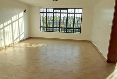 4 Bed House with En Suite at Daykio - 4