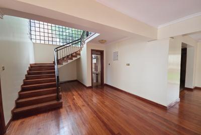 4 Bed Townhouse with Garden in Kiambu Road