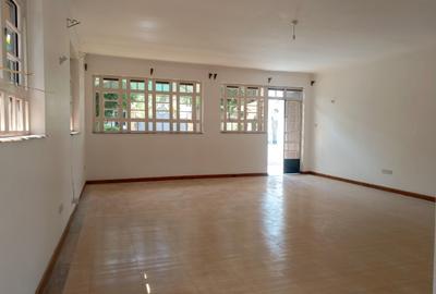 1 Bed House with En Suite in Runda - 4