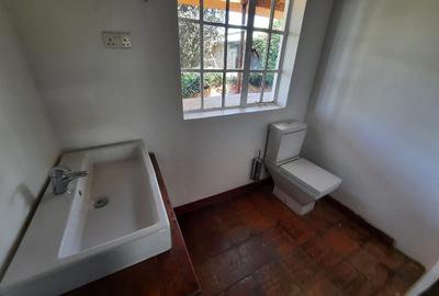 3 Bed House with En Suite at Mukima