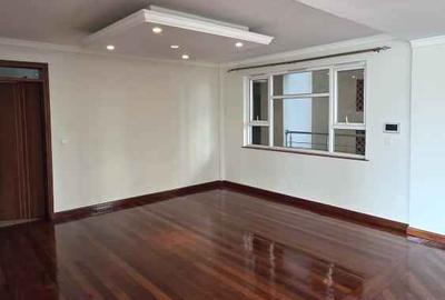 3 Bed Apartment with En Suite at Parklands - 3