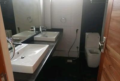 3 Bed Apartment with En Suite at Parklands