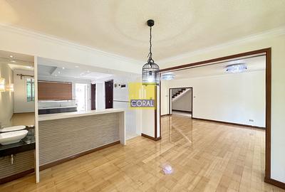 4 Bed Townhouse in Spring Valley