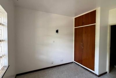 4 Bed Townhouse with En Suite in Westlands Area - 3