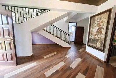 5 Bed House with En Suite in Syokimau - 3