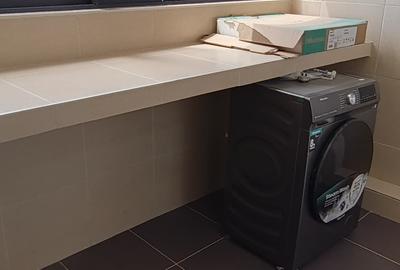 2 Bed Apartment with En Suite at Brookside Grove - 4