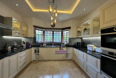 5 Bed Villa with En Suite at Mimosa Rd - 3