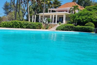 4 Bed Villa with En Suite at Malindi