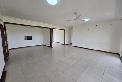 3 Bed Apartment with En Suite in Nyali Area