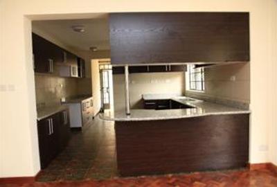 4 Bed Townhouse with En Suite at Lavington Green