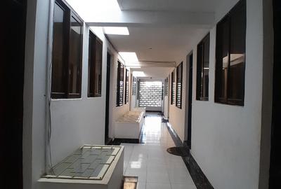 1 Bed Apartment with Parking in Mtwapa - 4