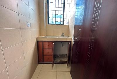 9,000 ft² Warehouse with Parking in Mombasa Road - 4