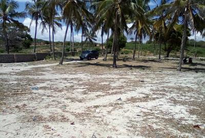 Land at Kikambala Beach