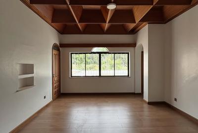 Office with Service Charge Included at Mandera Road - 2