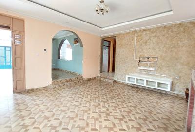 3 Bed House with En Suite at Overrise