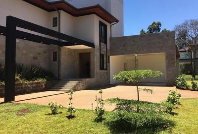 5 Bed Townhouse with En Suite at Ololua Ridge