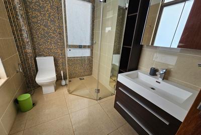3 Bed Apartment with En Suite in Muthaiga