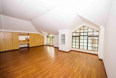 5 Bed Apartment with En Suite in Kileleshwa - 2