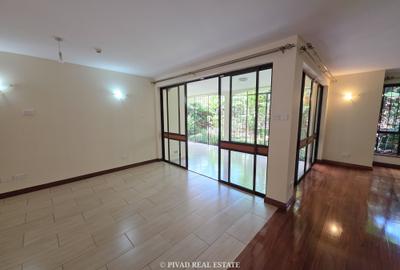5 Bed Townhouse with Swimming Pool in Runda