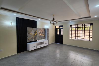 4 Bed House with En Suite at Rimpa Road - 3
